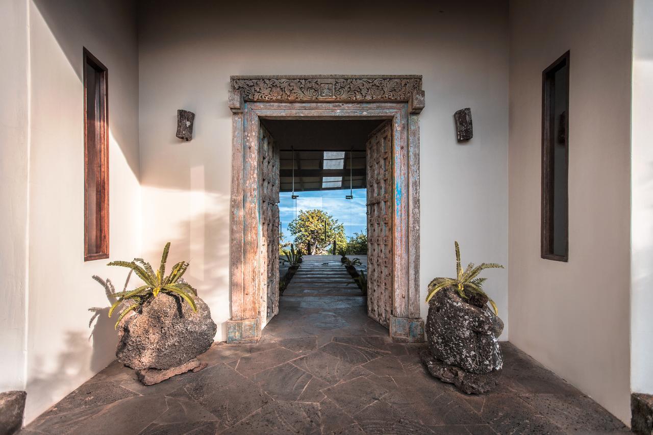 Galapagos Safari Camp Villa GALAPAGOS ISLANDS Exterior photo